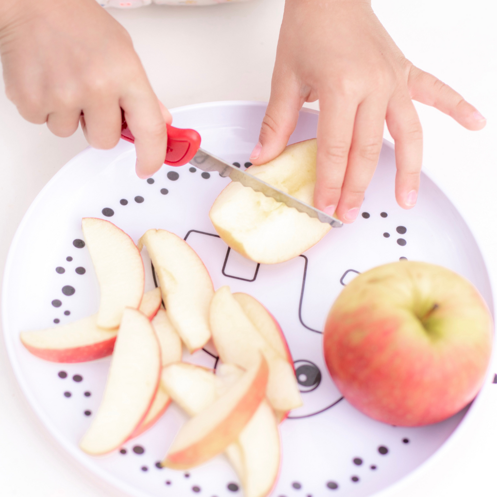 Kids Safe Knife Cut Apples